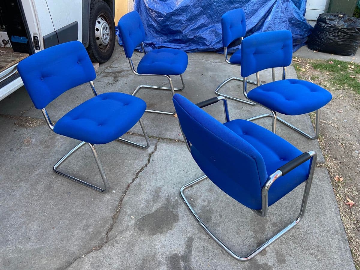 1980s Vintage Mid Century Modern Steelcase Cantilevered Upholstered Accent Chairs Set of 5 - Thumbnail 5