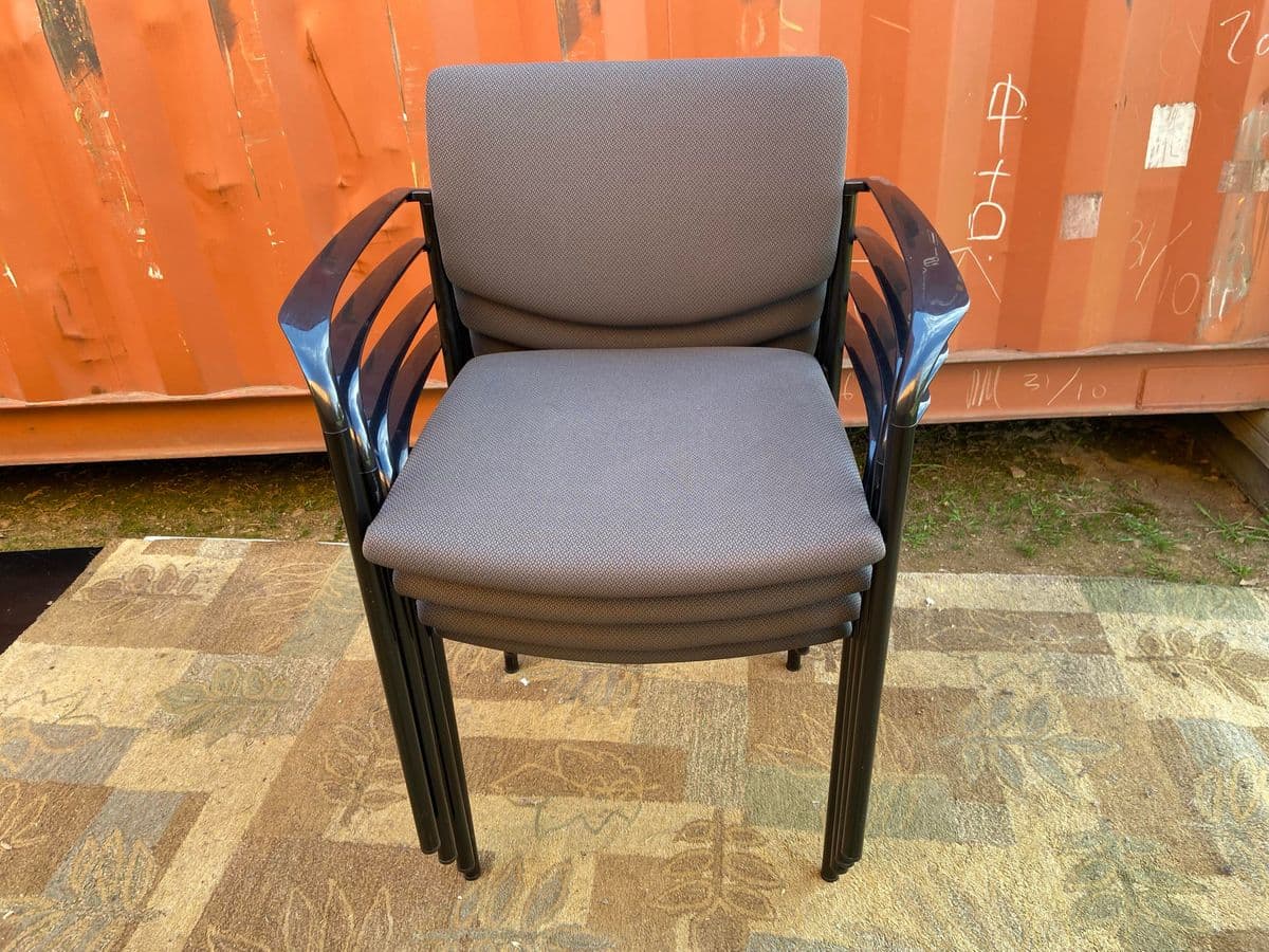 1990s Player Steelcase Stacking Office Chairs - Set of 4 - Thumbnail 4