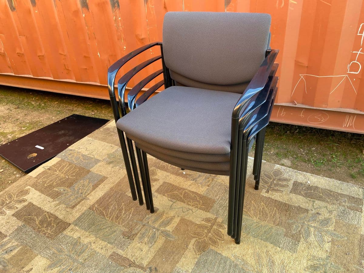 1990s Player Steelcase Stacking Office Chairs - Set of 4 - Thumbnail 6