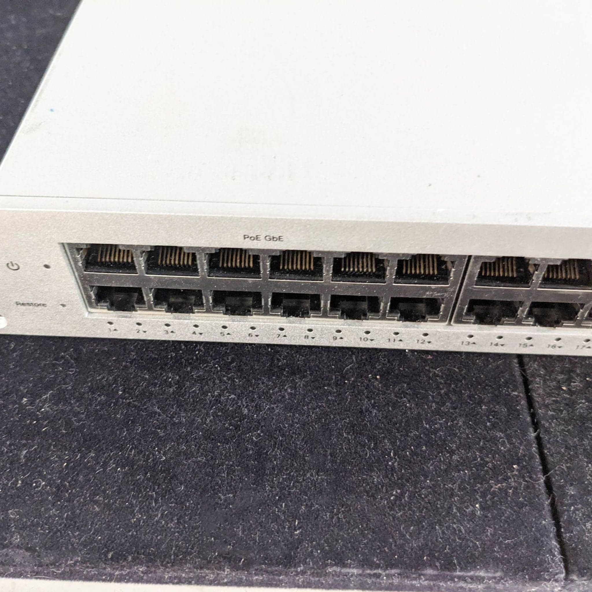 Cisco Meraki MS220-48FP-HW Gigabit Ethernet Switch - Thumbnail 5