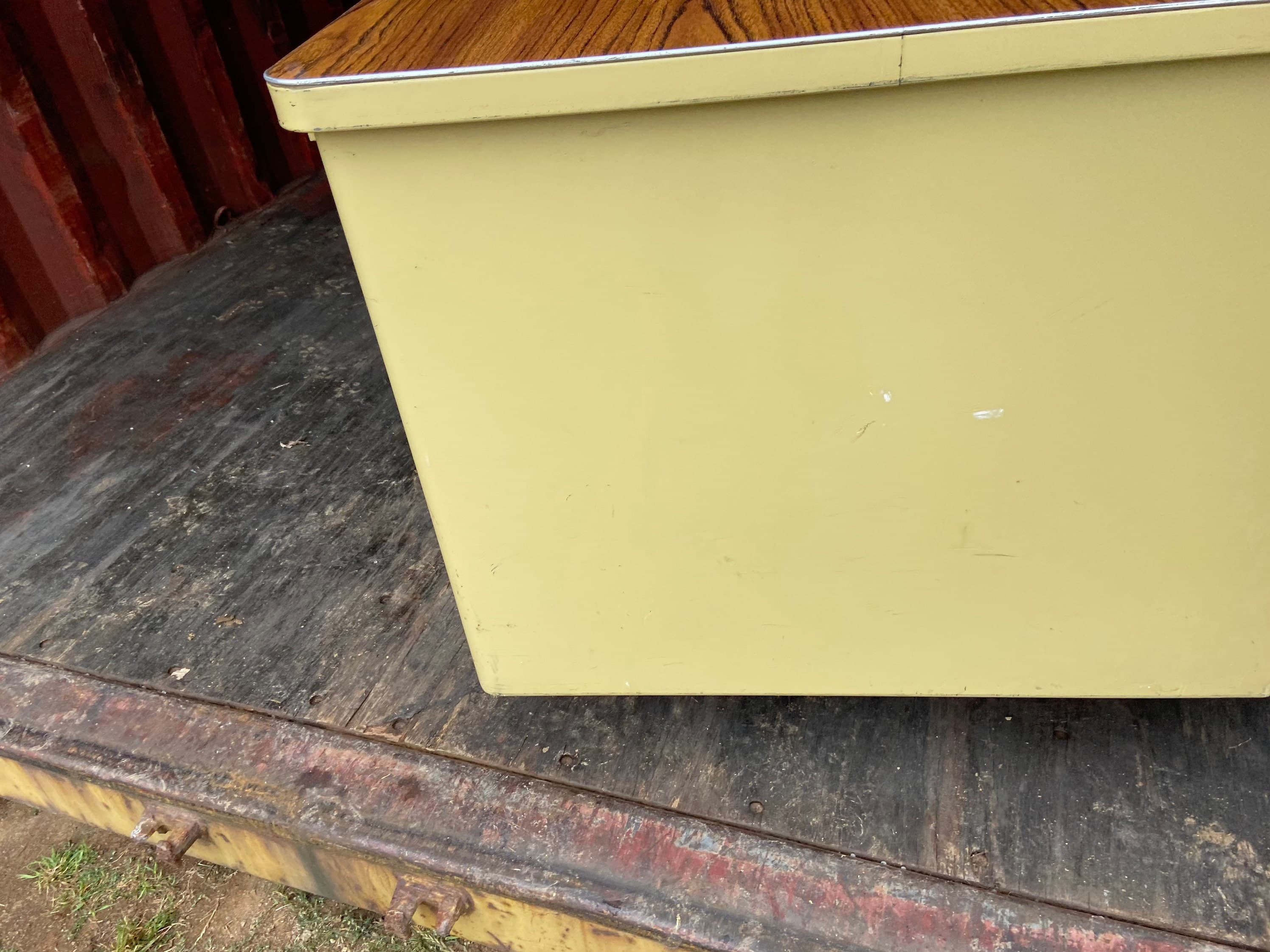 McDowell and Craig vintage metal tanker desk - Thumbnail 2