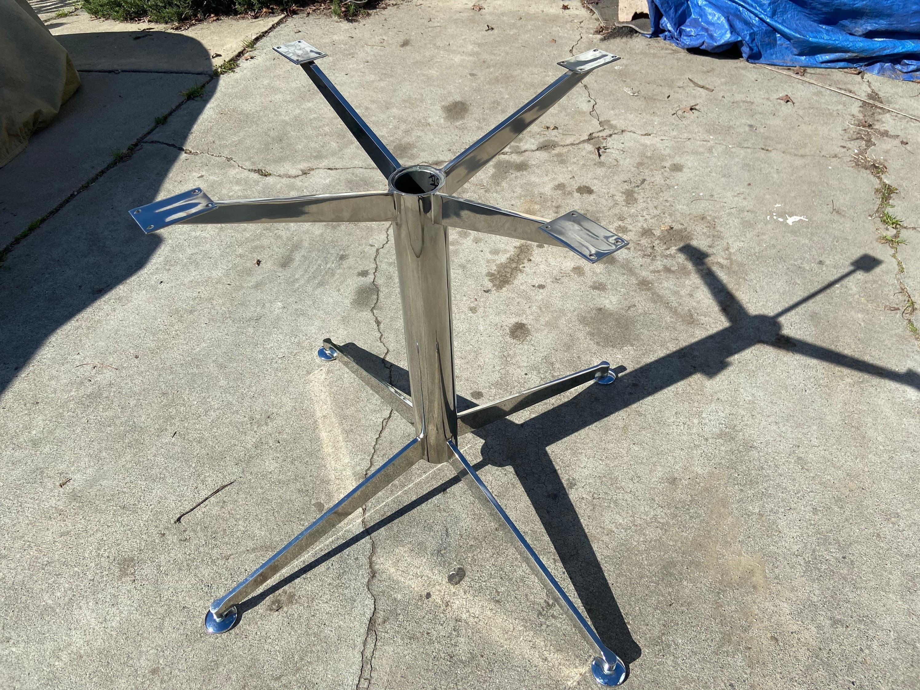 Florence knoll studio style round table - Thumbnail 10