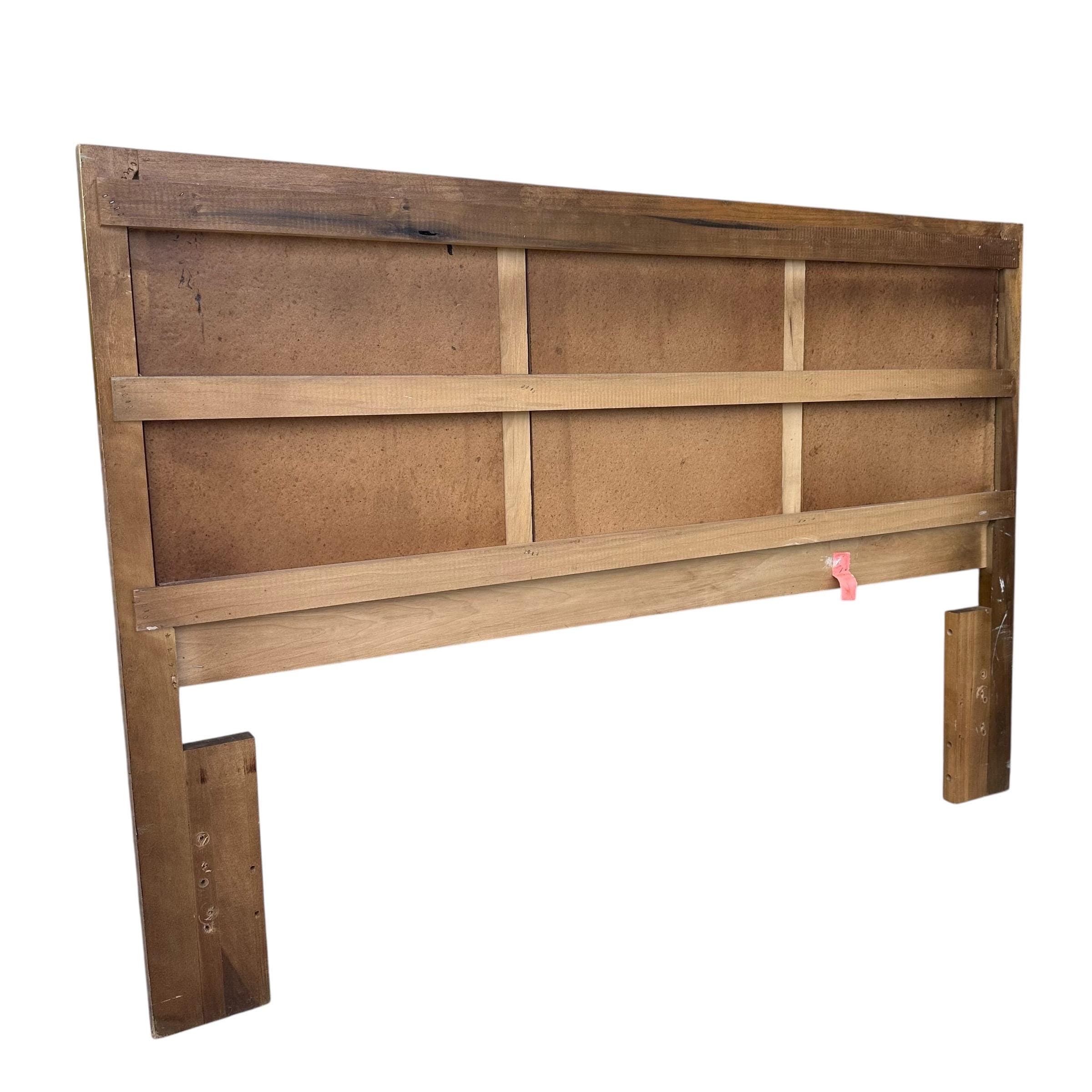 Vintage Queen Headboard with Faux Bamboo and Rattan - Florida Furniture Coastal Wooden Bedroom Furniture - Thumbnail 8