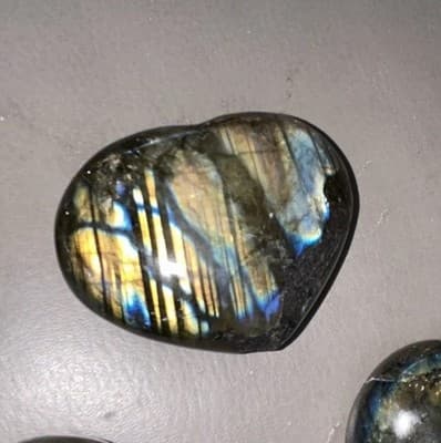 Labradorite Gemstone Heart Shaped Pendant - Thumbnail 3