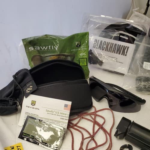 Lot of Various Military Items Collectibles LOT - 4 - Thumbnail 3