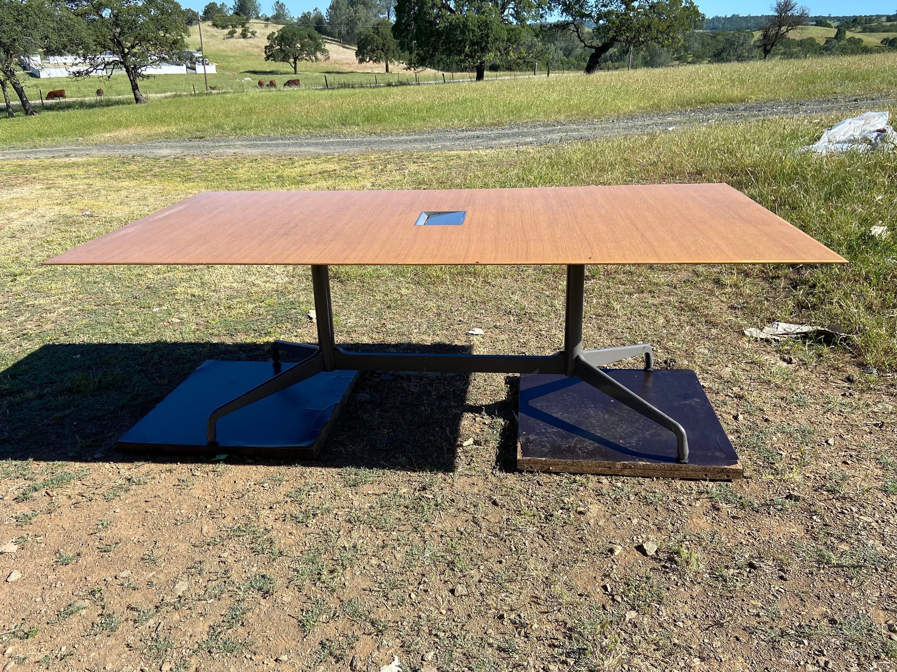 Herman Miller vintage conference table - Thumbnail 10