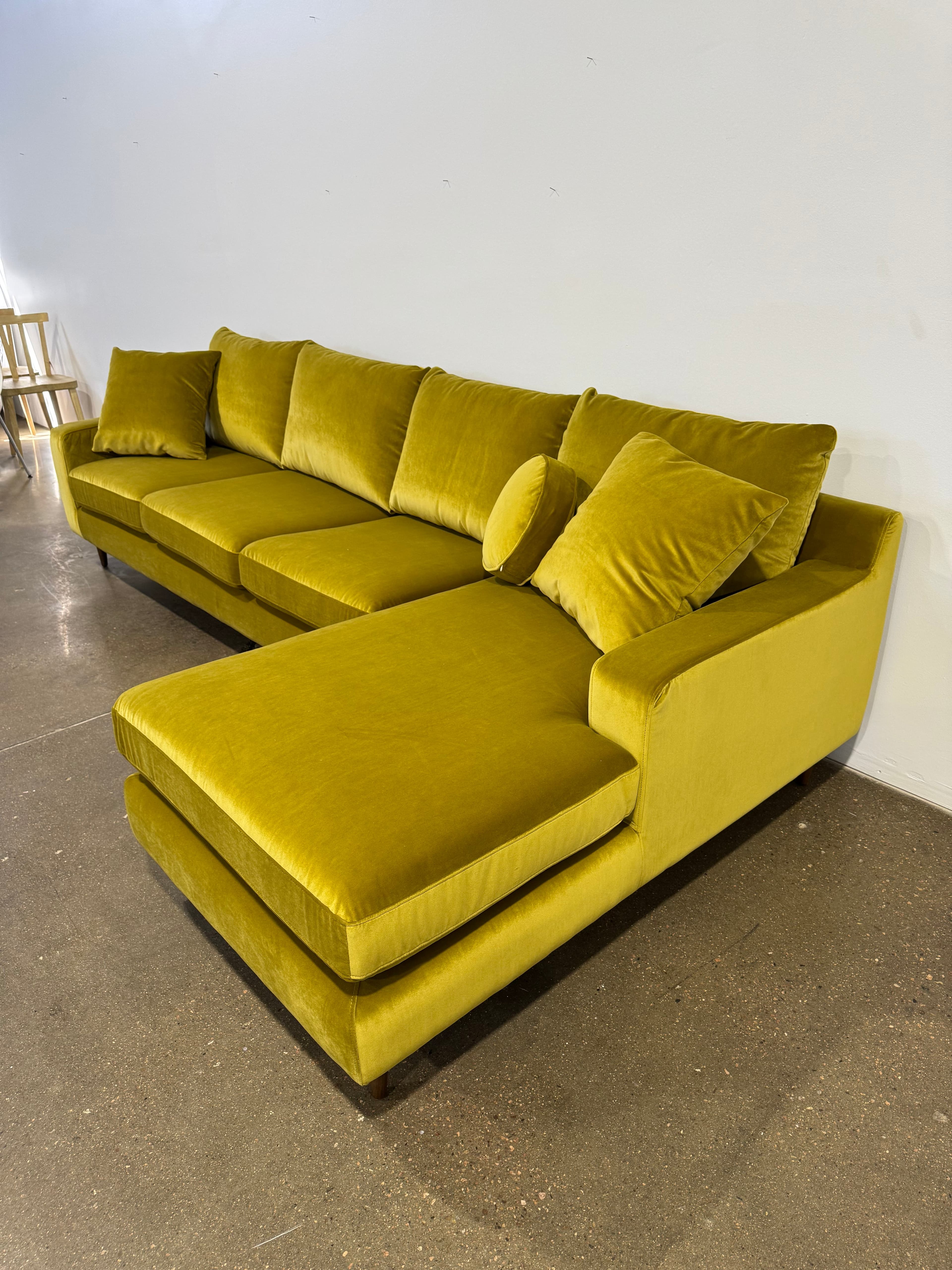 Interior Define Sloan 4-Seat Right Chaise Sectional - Yellow - Thumbnail 4