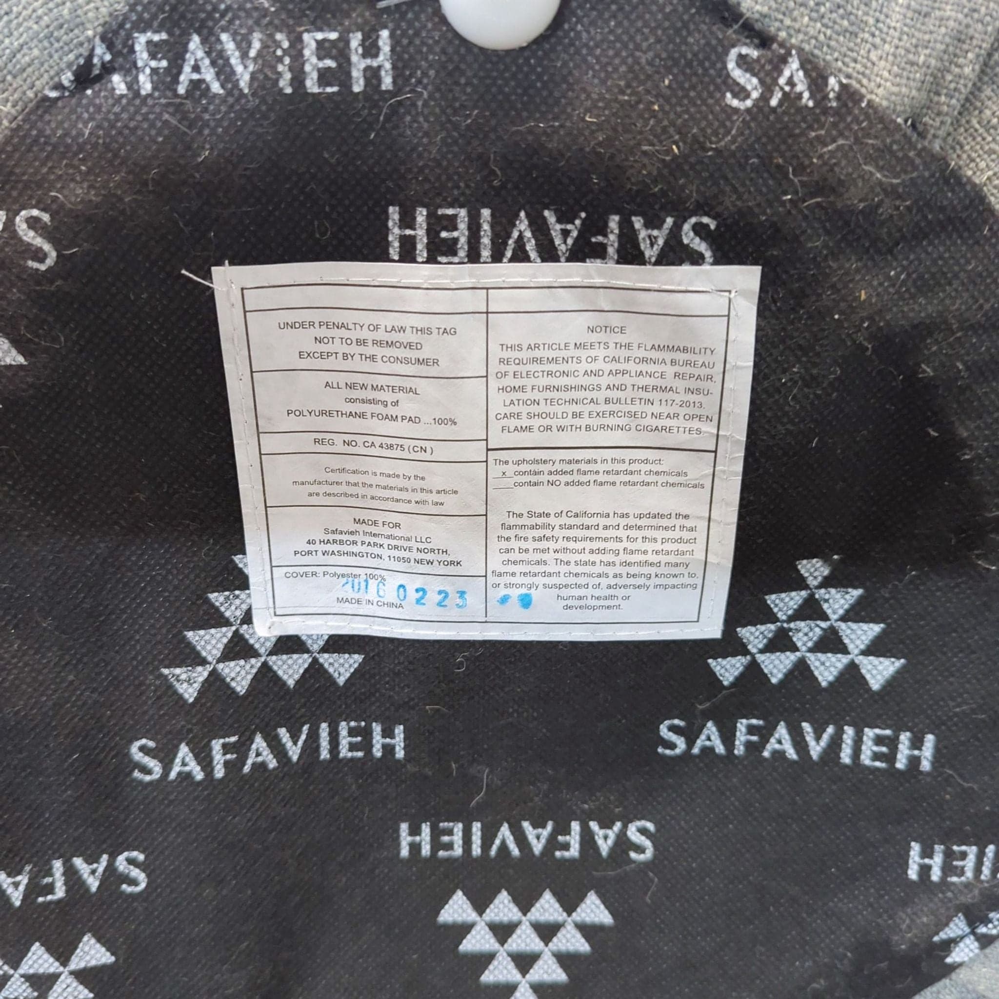 Safavieh Ponzi Tufted Ottoman - Thumbnail 3