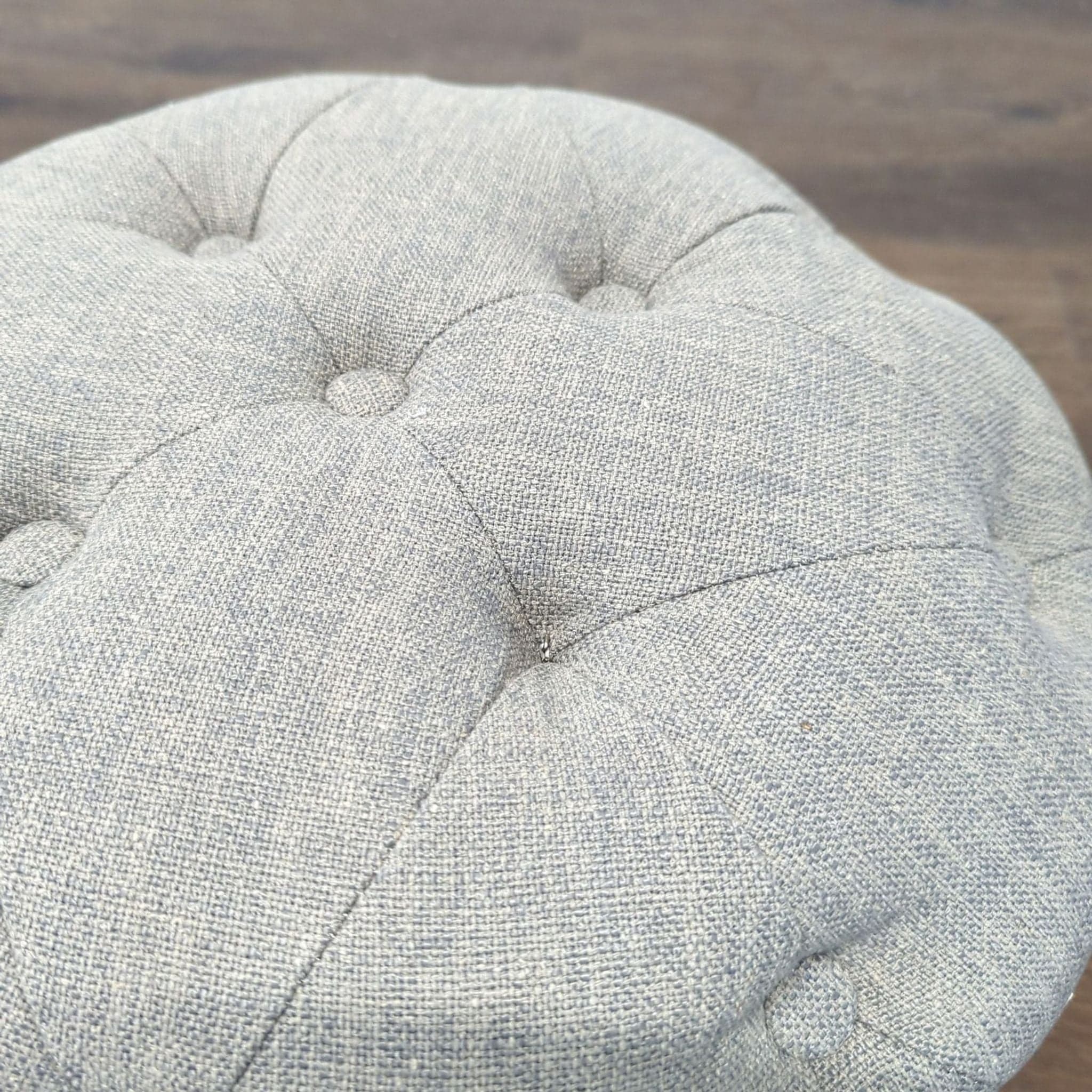 Safavieh Ponzi Tufted Ottoman - Thumbnail 4