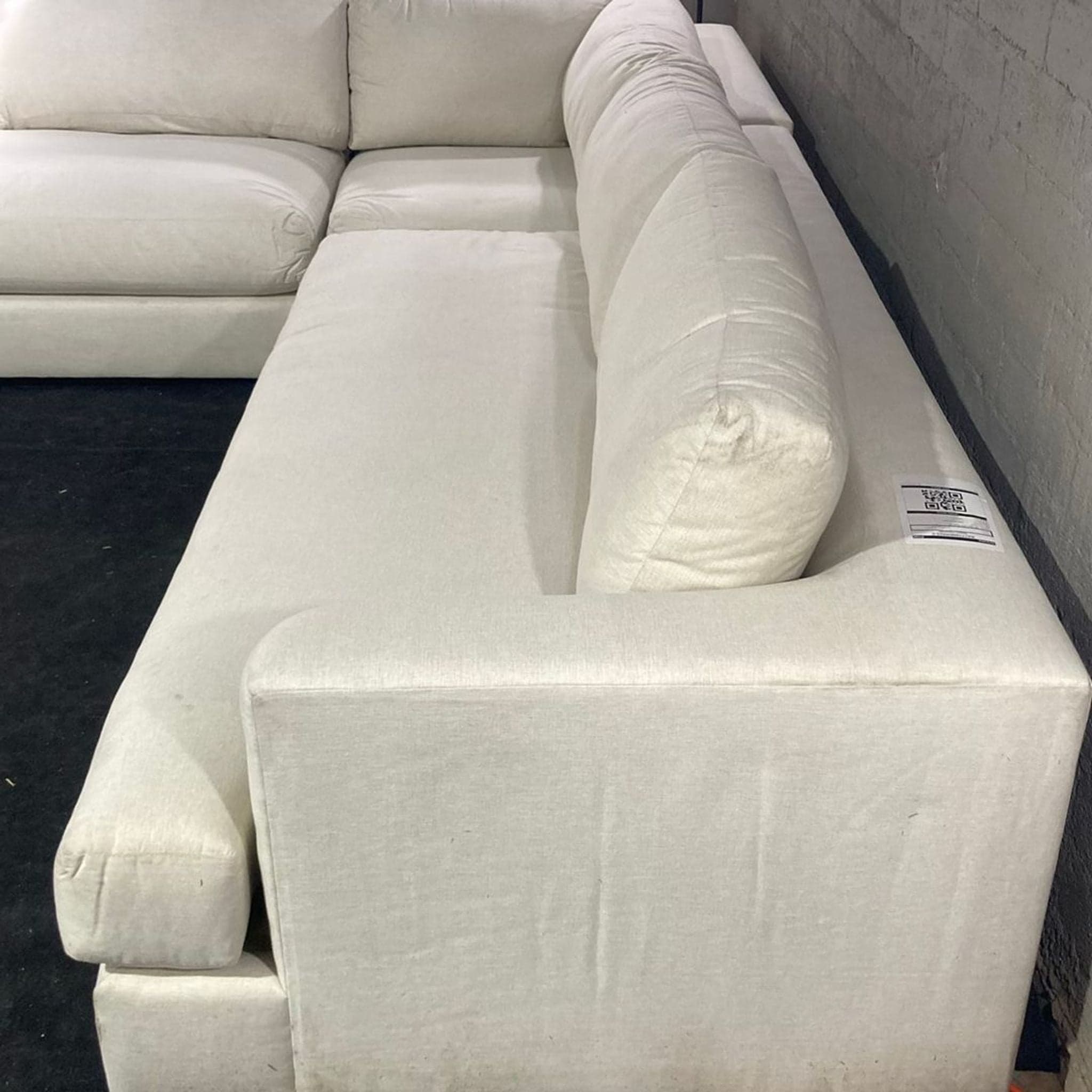 Maiden Home Varick Modern Cream Sectional Sofa – Spacious and Comfortable - Thumbnail 4