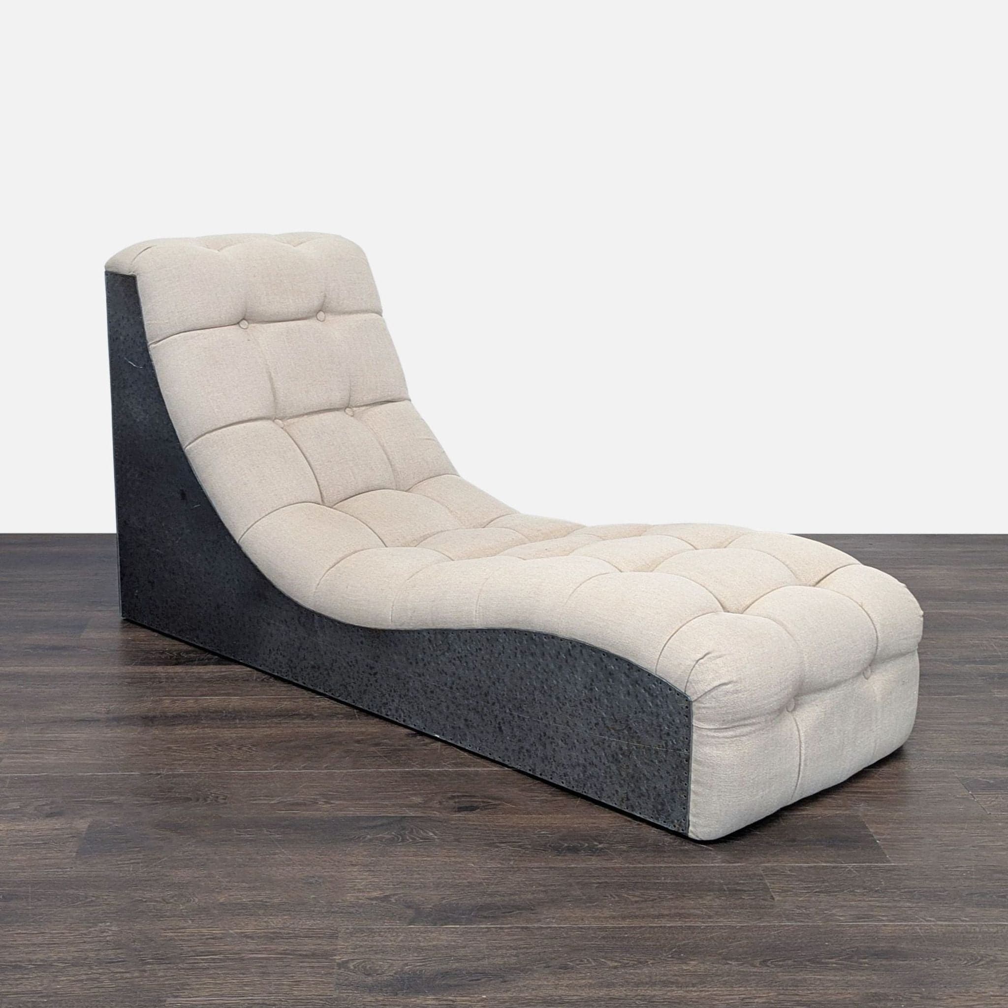 Modern Tufted Chaise Lounge in Beige Upholstery With Metal Base - Thumbnail 2