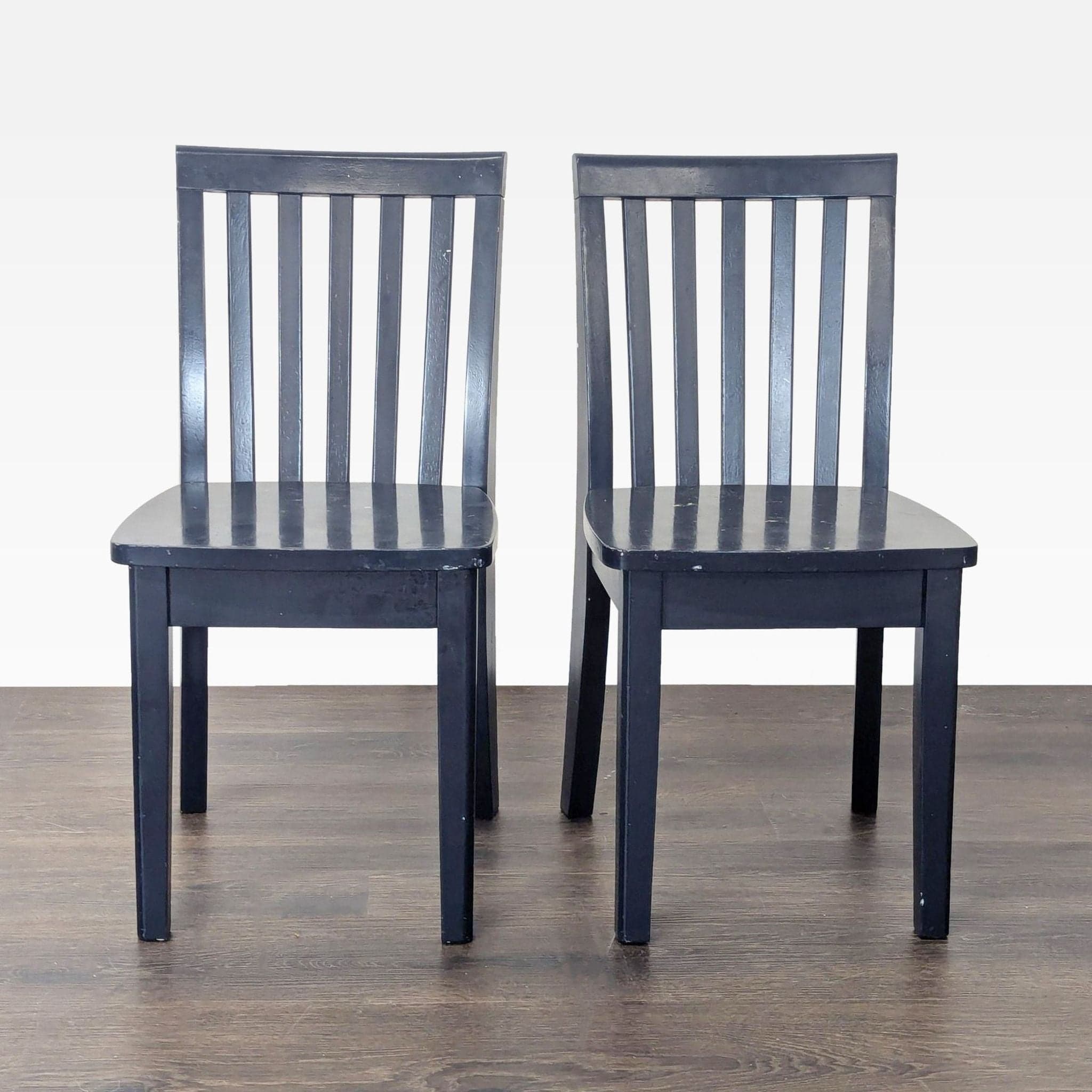 Pottery Barn Kids Carolina 3-Piece Children’s Table and Two Chairs - Thumbnail 7