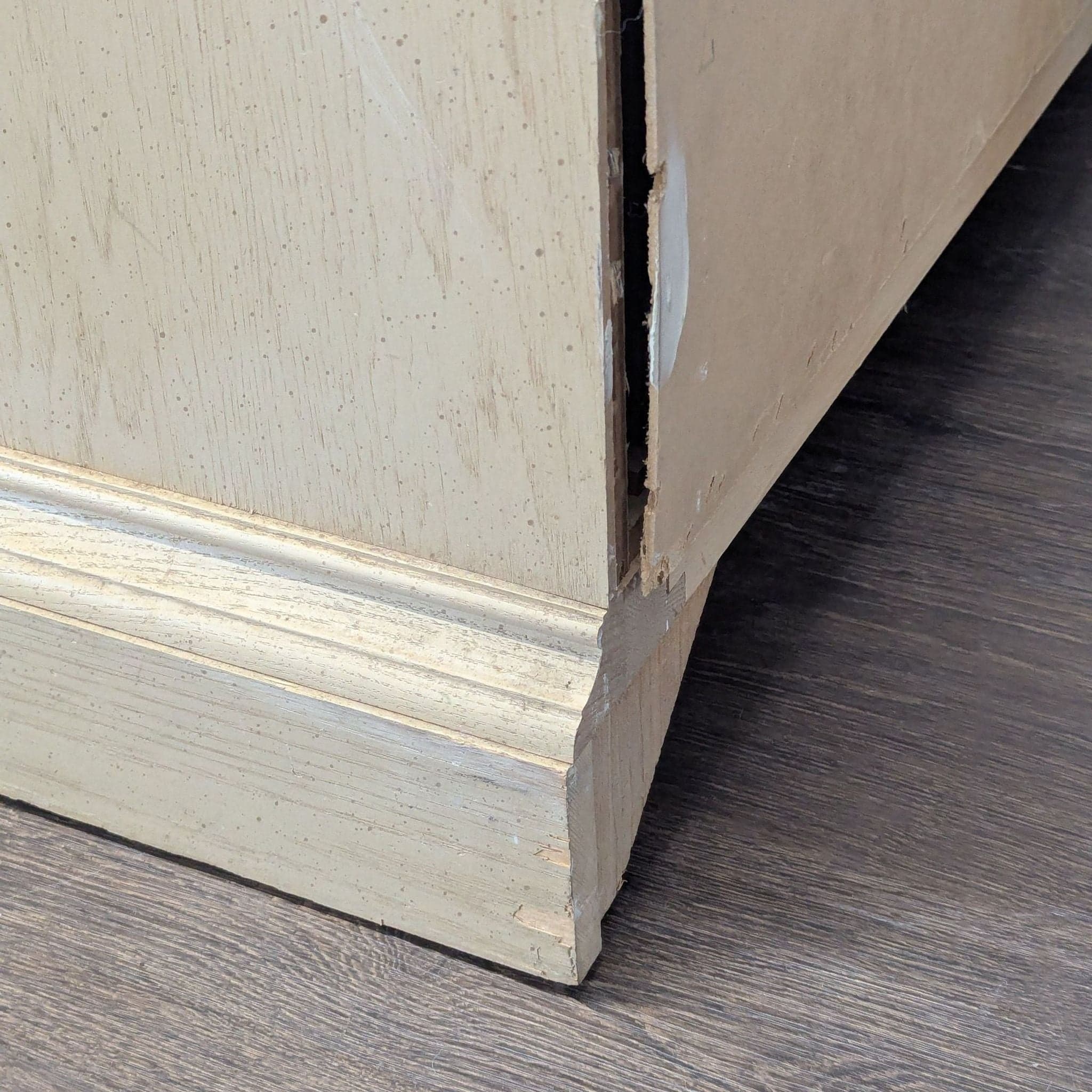 Stanley Furniture Dresser with Marble Top and Multiple Drawers - Thumbnail 12