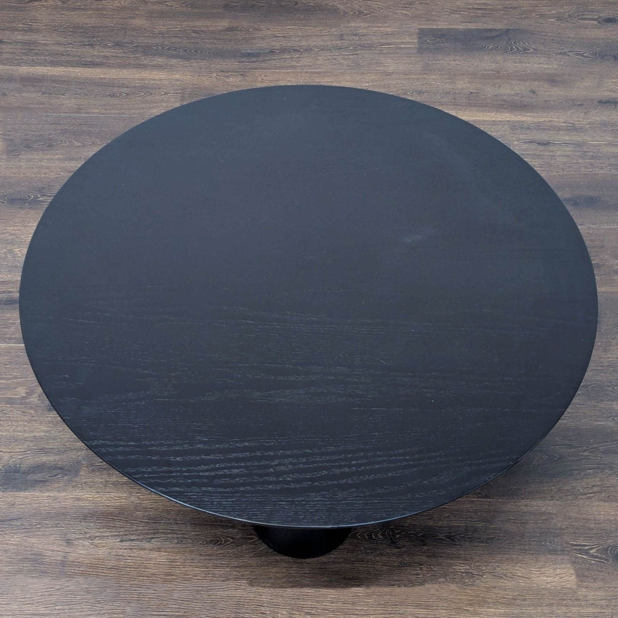 Ivy Bronx Drum With 3 Legs Pedestal Round Coffee Table - Thumbnail 4