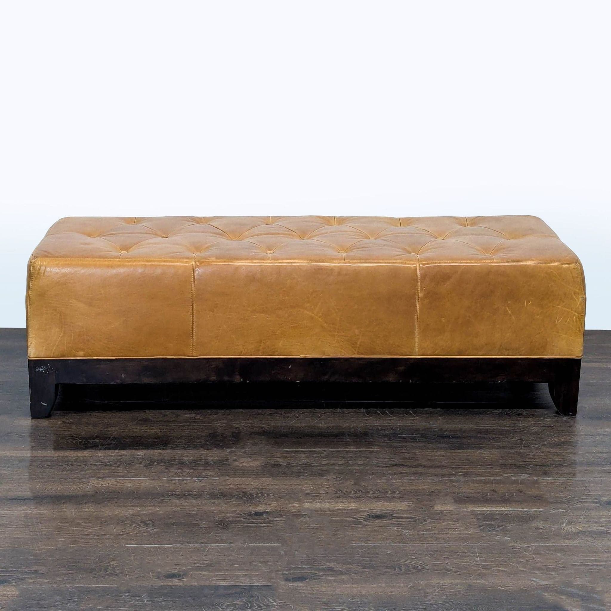 Wood and Leather Button-Tufted Bench - Thumbnail 4