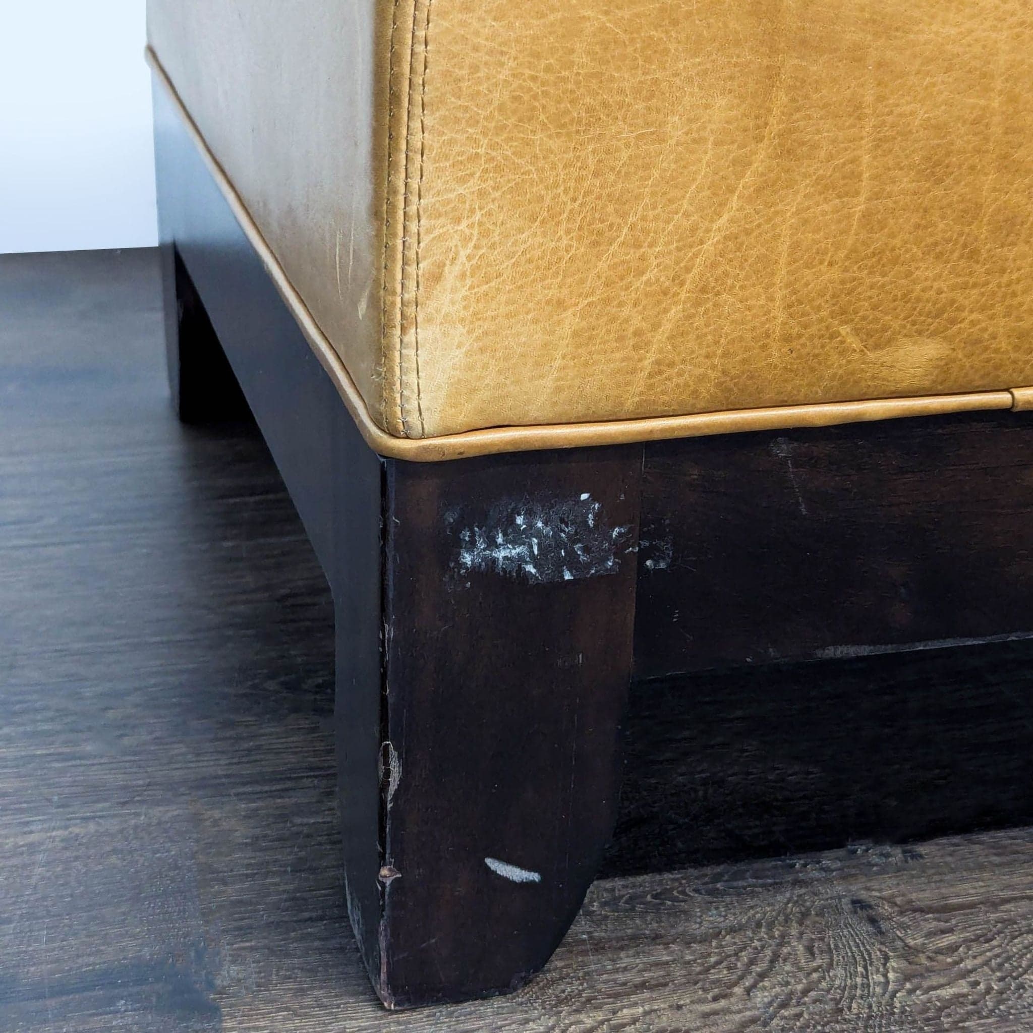 Wood and Leather Button-Tufted Bench - Thumbnail 6