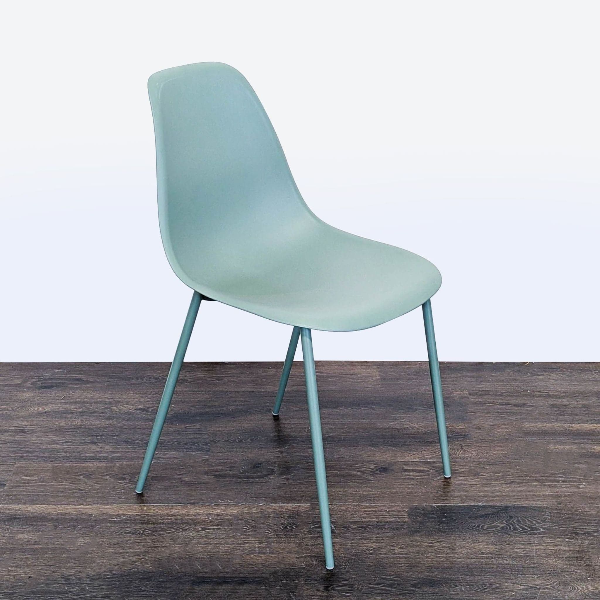 Bucket Dining Chair on Metal Frame - Thumbnail 2