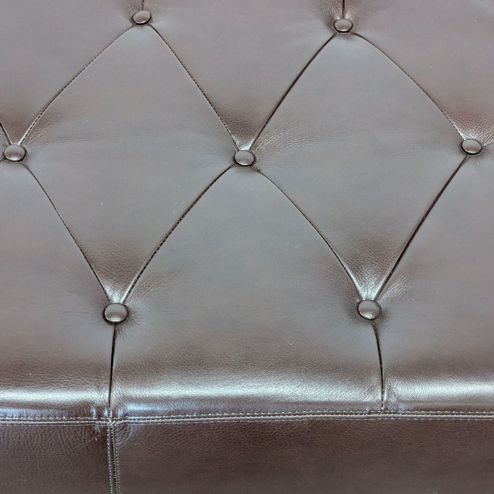 Leather Button Tufted Bench - Thumbnail 3
