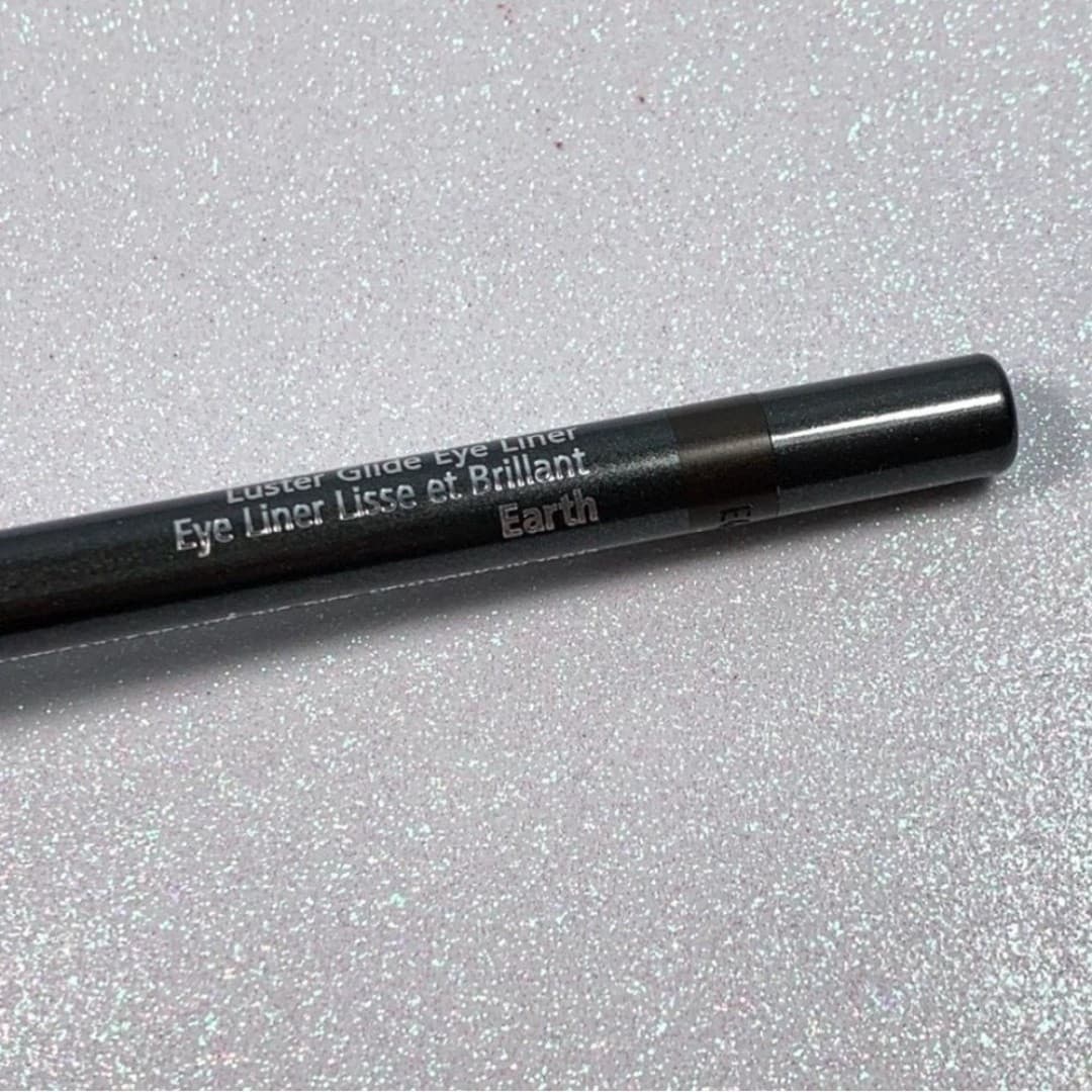 Chantecaille Luster Glide Eye Liner in Earth - New without Box - Thumbnail 3