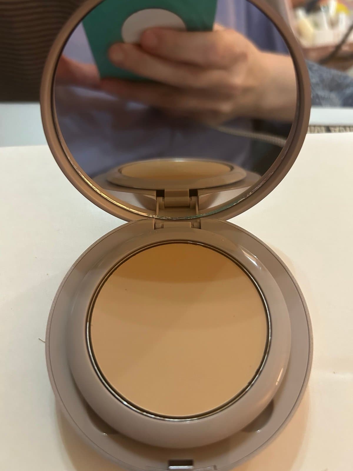 LAURA MERCIER Tinted Moisturizer Crème Compact SPF 20 in BLUSH 0.26 Oz. NIB - Thumbnail 3