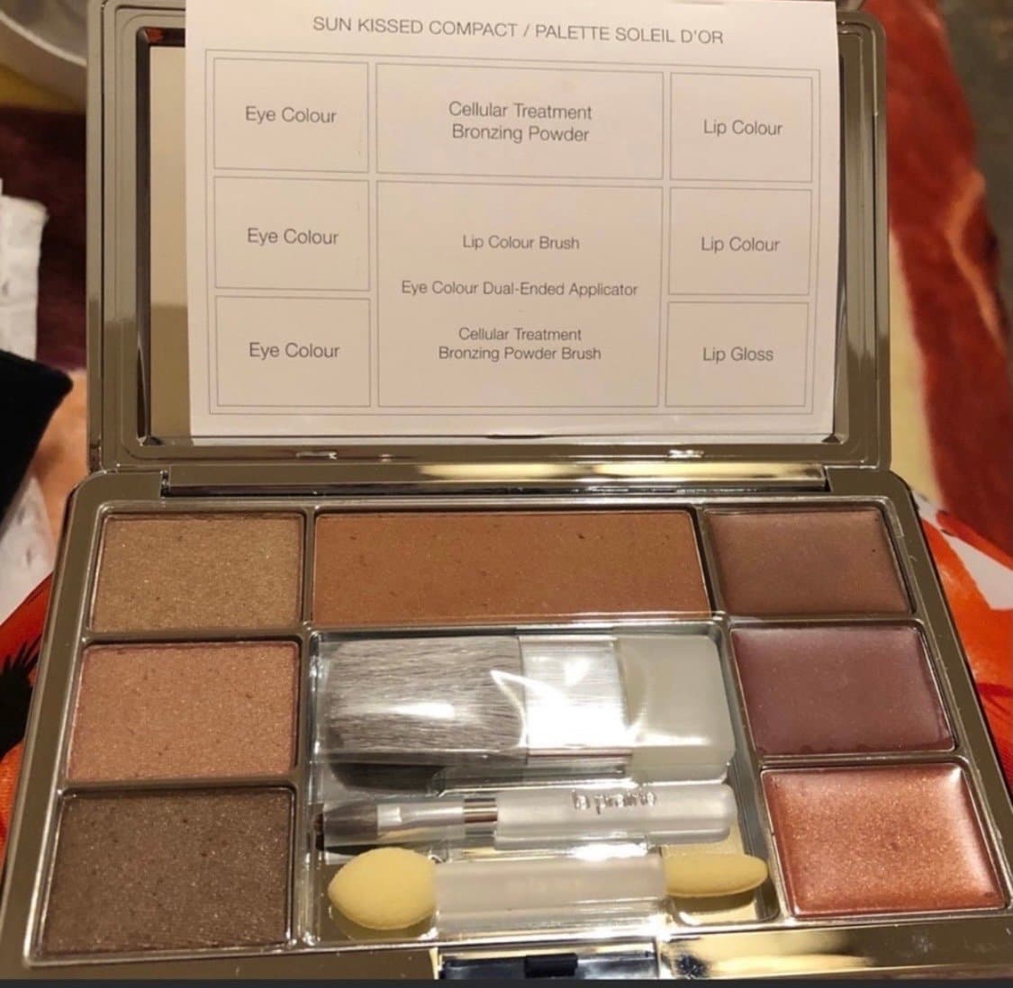 La Prarie Sun Kisses Lip Blush Eye Palette - RARE!!! New without box - Thumbnail 4