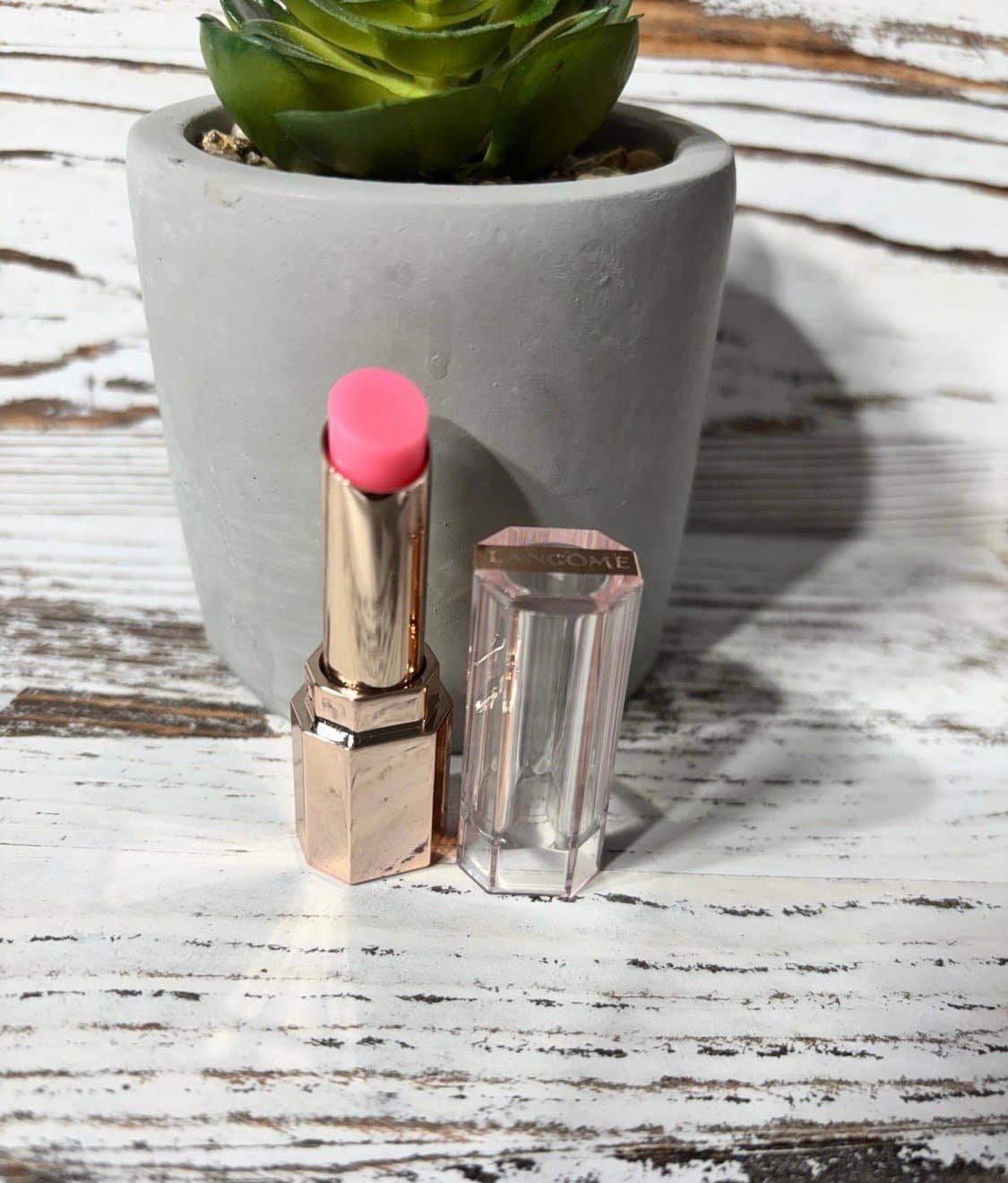 Estée Lauder MINI 0.02 oz Lip Idôle Butterglow™ in shade 10 Keep it Glowy - Thumbnail 2