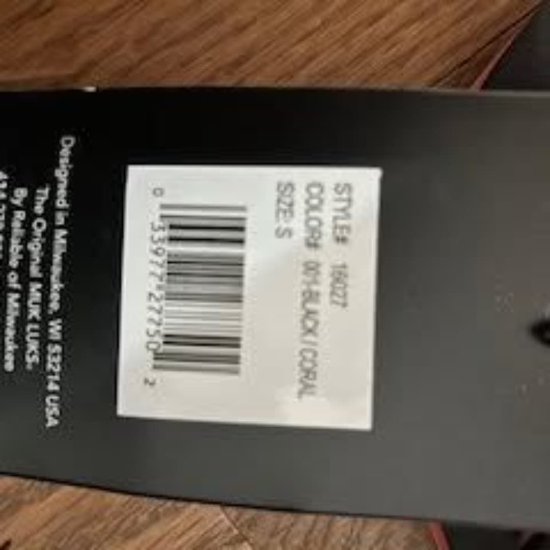 Muk Luks Flip Flops size 5 - Thumbnail 3