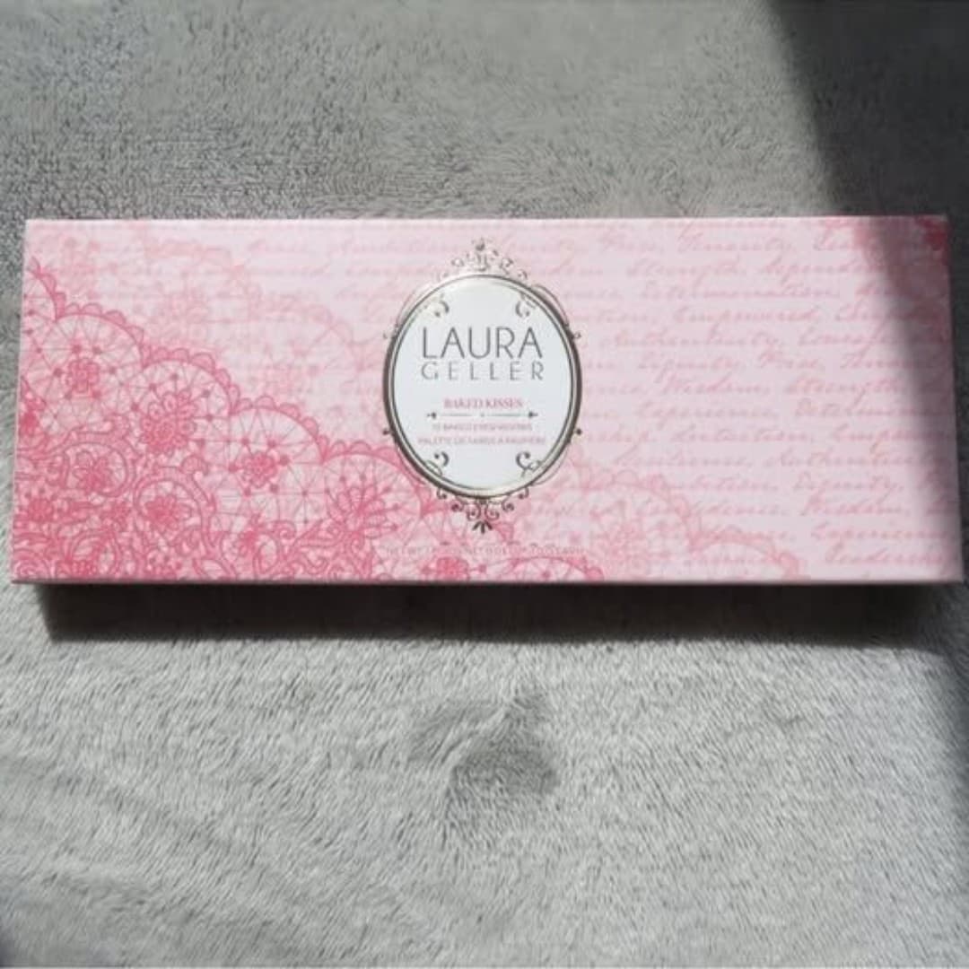 New Laura Geller Baked Kisses Eyeshadow Palette NIB - Thumbnail 5