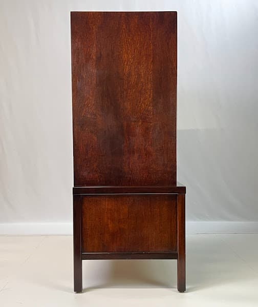 Mid-Century American of Martinsville Chest - Thumbnail 4