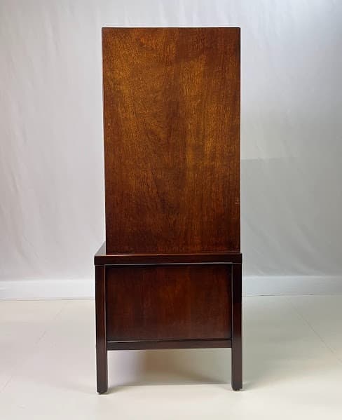 Mid-Century American of Martinsville Chest - Thumbnail 6