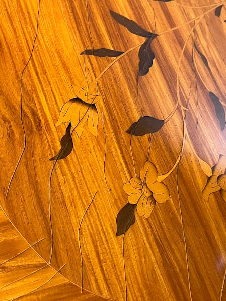 French Louis XV Style Marquetry & Gilt Bronze Table - Thumbnail 5