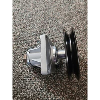 Mower Deck Spindle 918-04123B 618-04123B for Cub Cadet 46 Inch LT1022 - Thumbnail 4