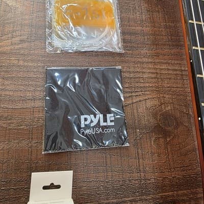 Pyle Acoustic Guitar Kit, 4/4 Full Size, Full Accessory Kit #PGACLS90BB - Thumbnail 11