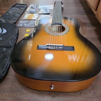 Pyle 36" Beginner Acoustic Guitar Kit 3/4 Size #PGACLS82SUN.9 - Thumbnail 3