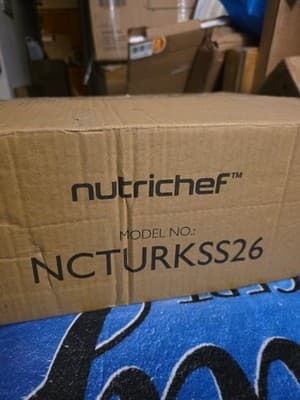 NutriChef Stainless Steel Roasting Pan 14" x 11" Turkey Roaster Pan and Rack - Thumbnail 8