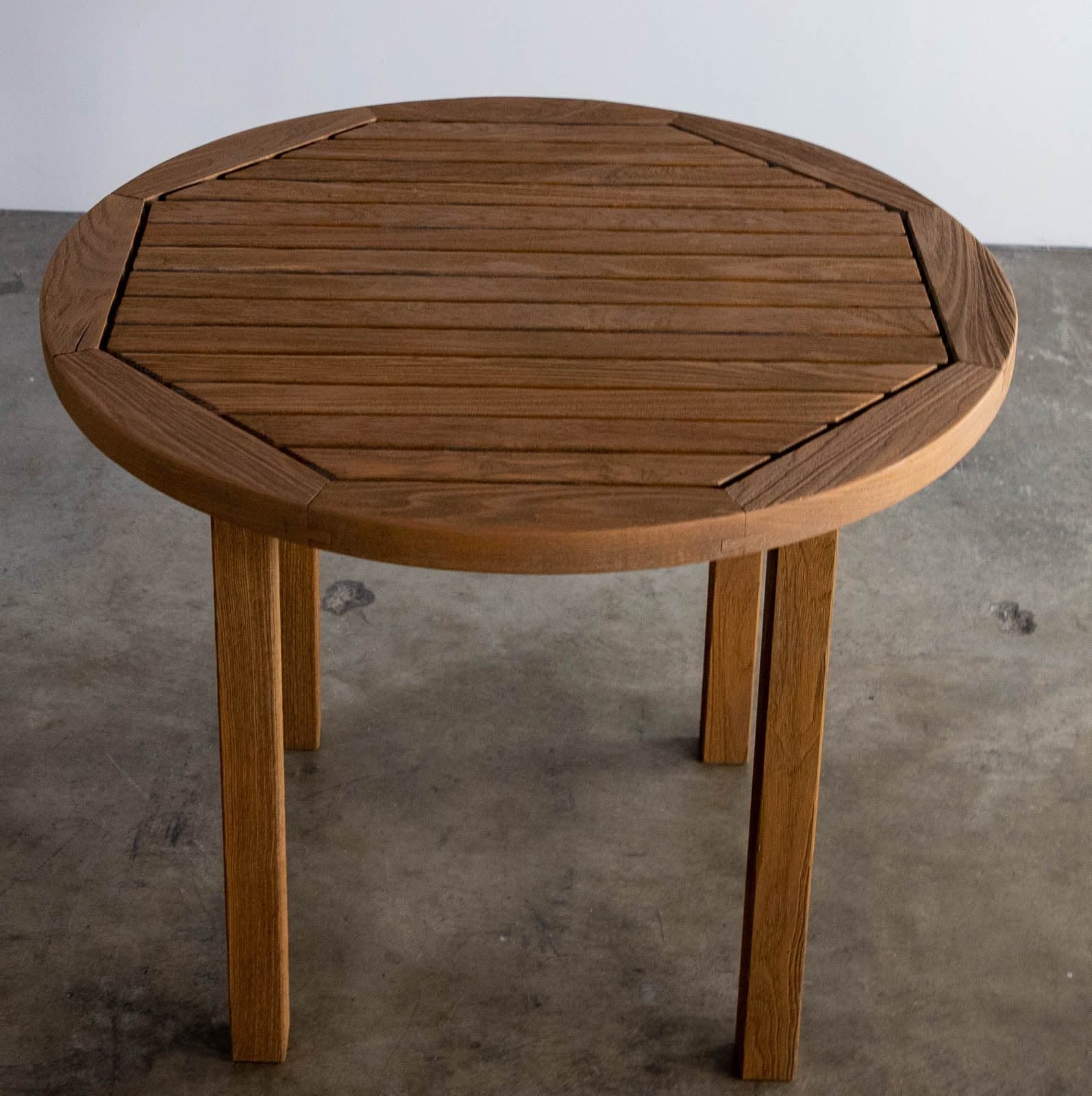 Gardenside Teak Patio Table and 4 Folding Chairs - Thumbnail 10