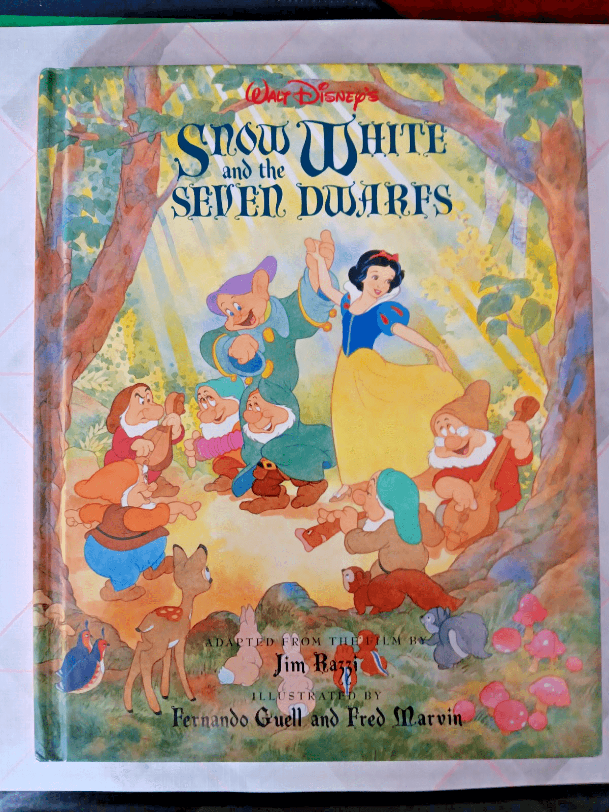 Walt Disney's Snow White and the Seven Dwarfs: Illustrated Classic - Image 1