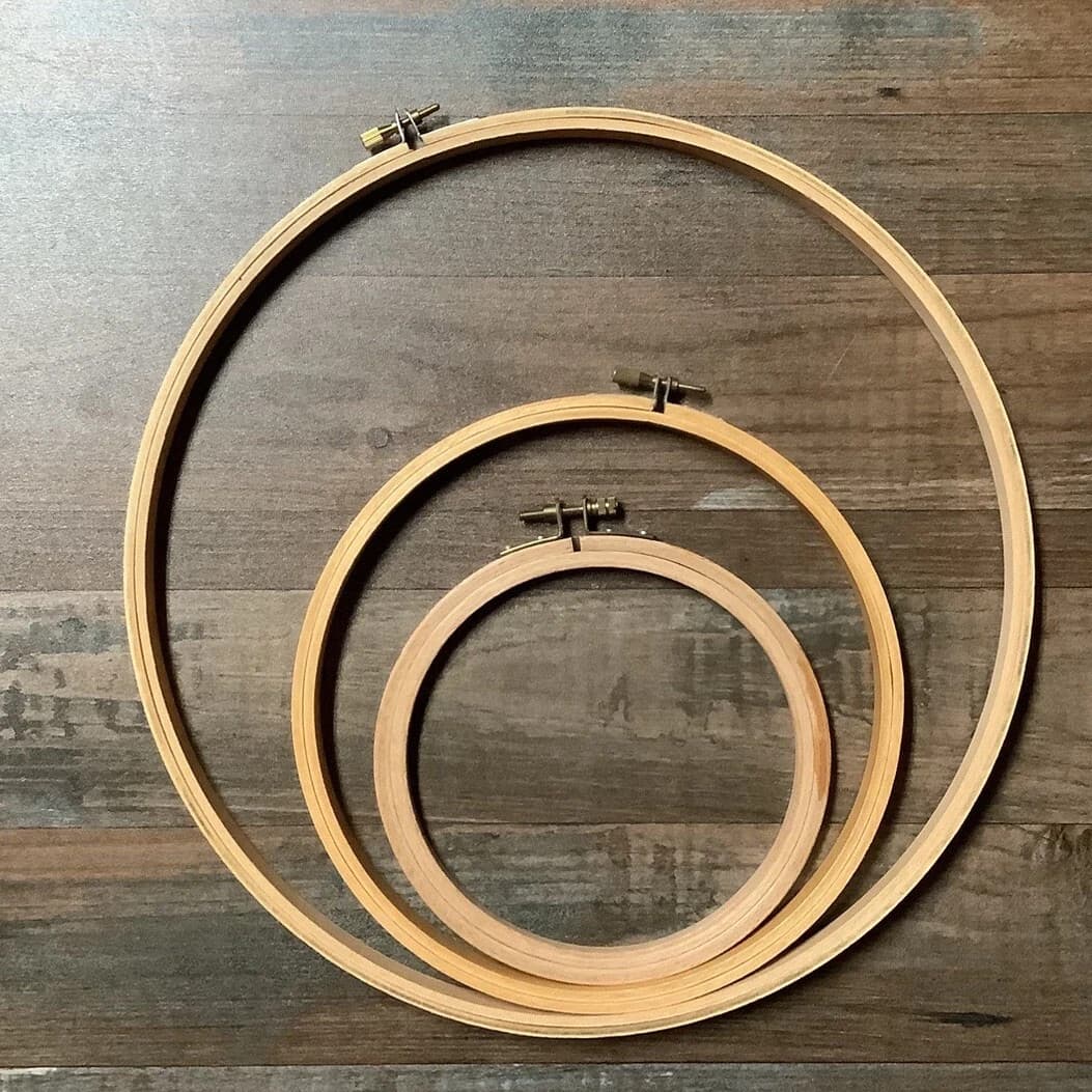 LOT OF 4 - Wood Embroidery Hoop: 4, 6, 8, 10 inch Hoops - Thumbnail 2