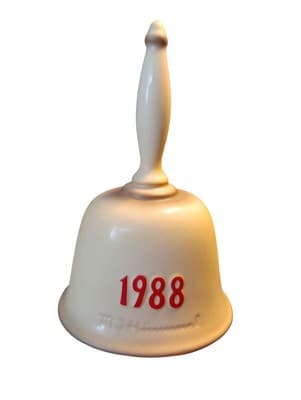 MJ Hummel Bell Goebel Years Edition - Thumbnail 7