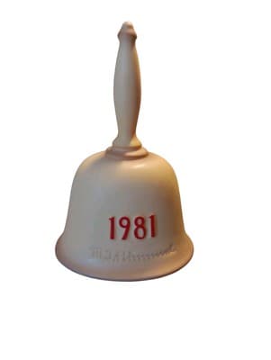 MJ Hummel Bell Goebel Years Edition - Thumbnail 7