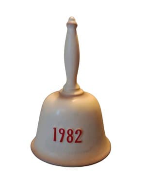 MJ Hummel Bell Goebel Years Edition - Thumbnail 9