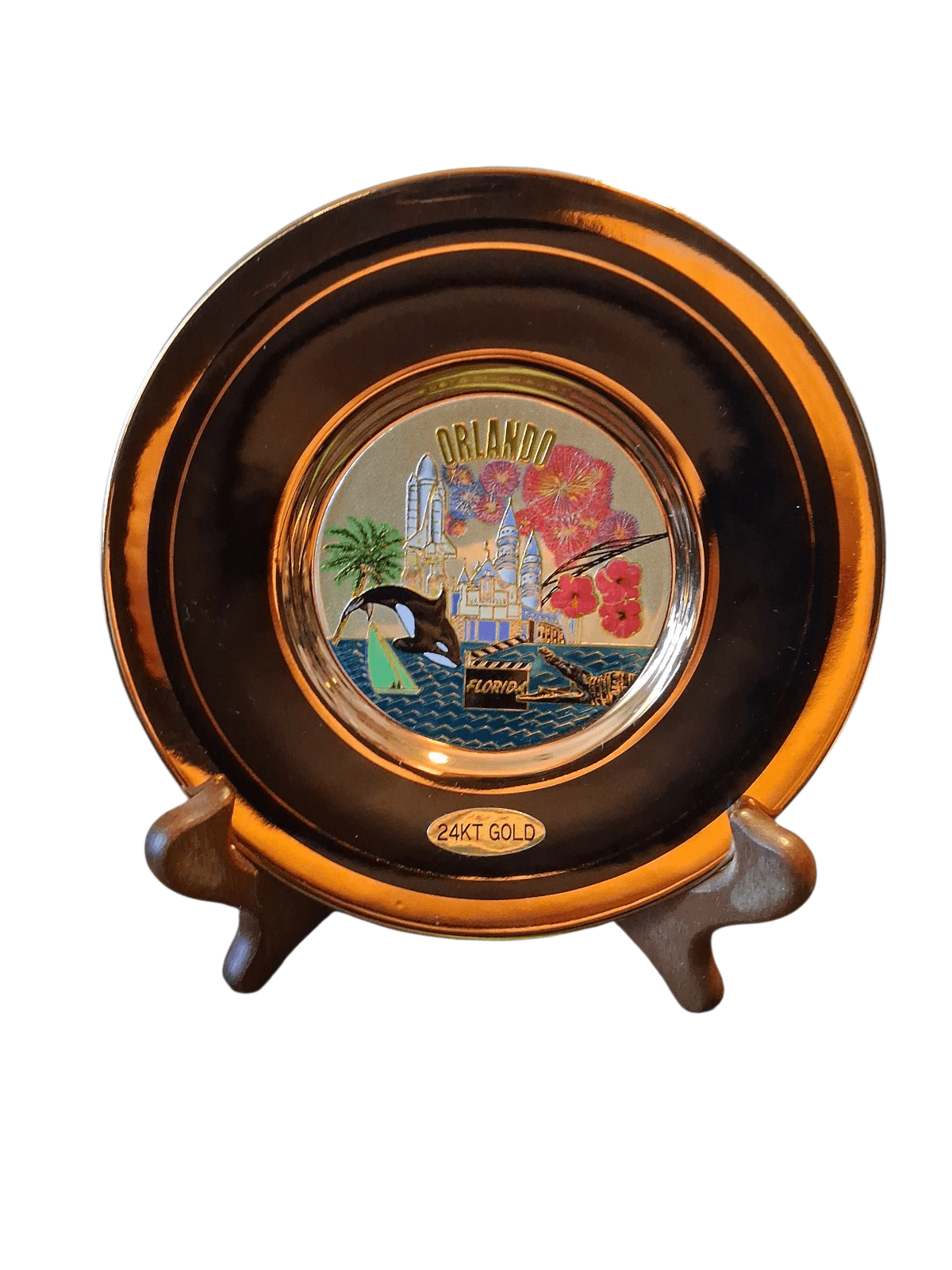 Variety of Vintage Design Plates (Decor) - Image 1