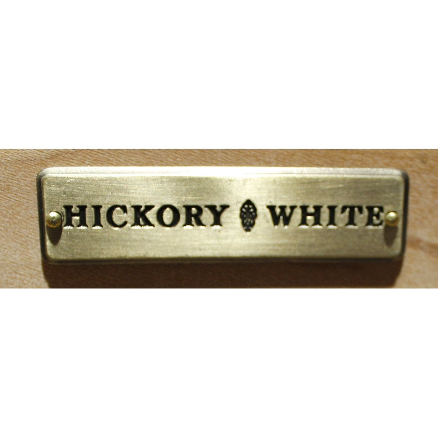 Hickory White 3 Door Server - Thumbnail 8