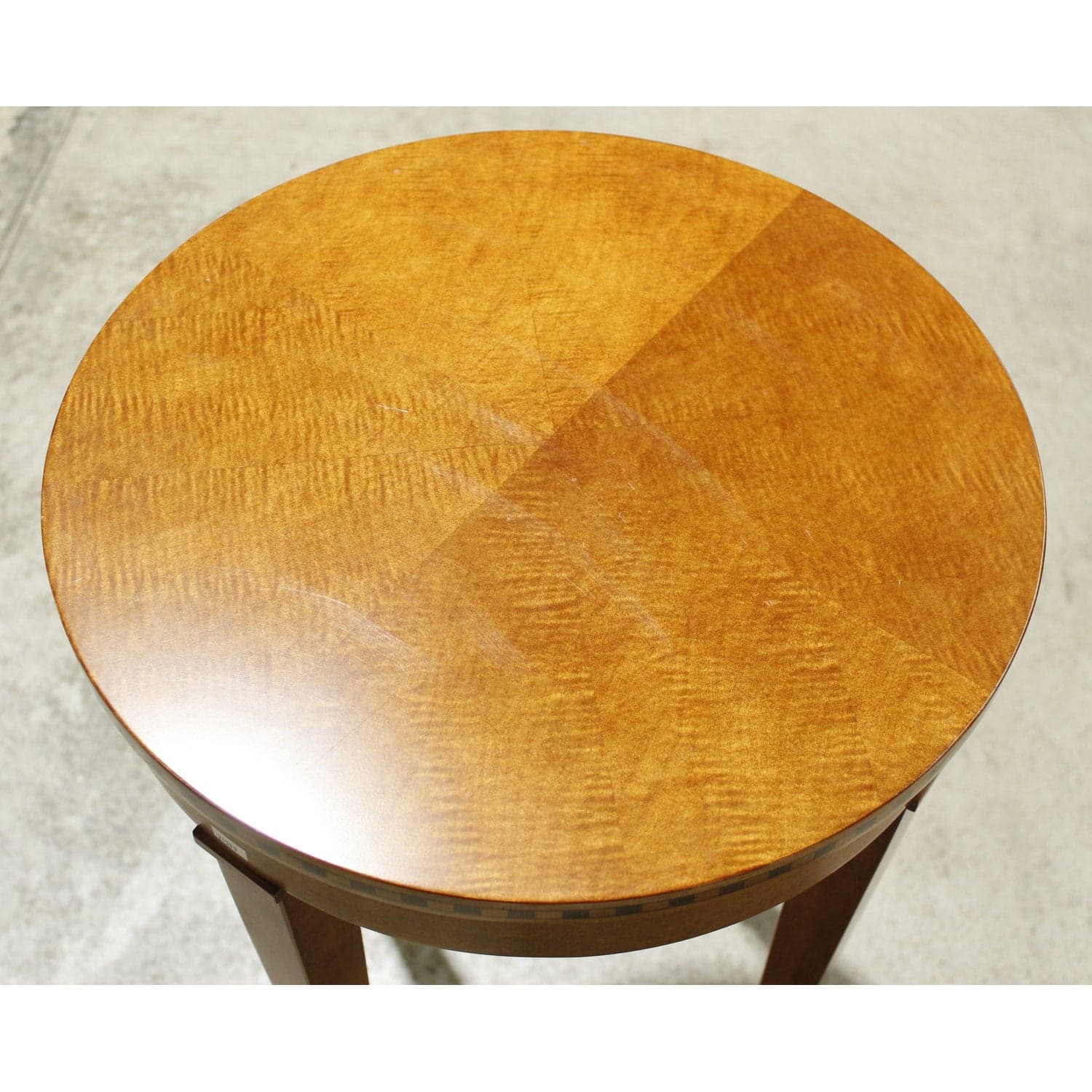 Hickory White Round Accent Table - Thumbnail 3