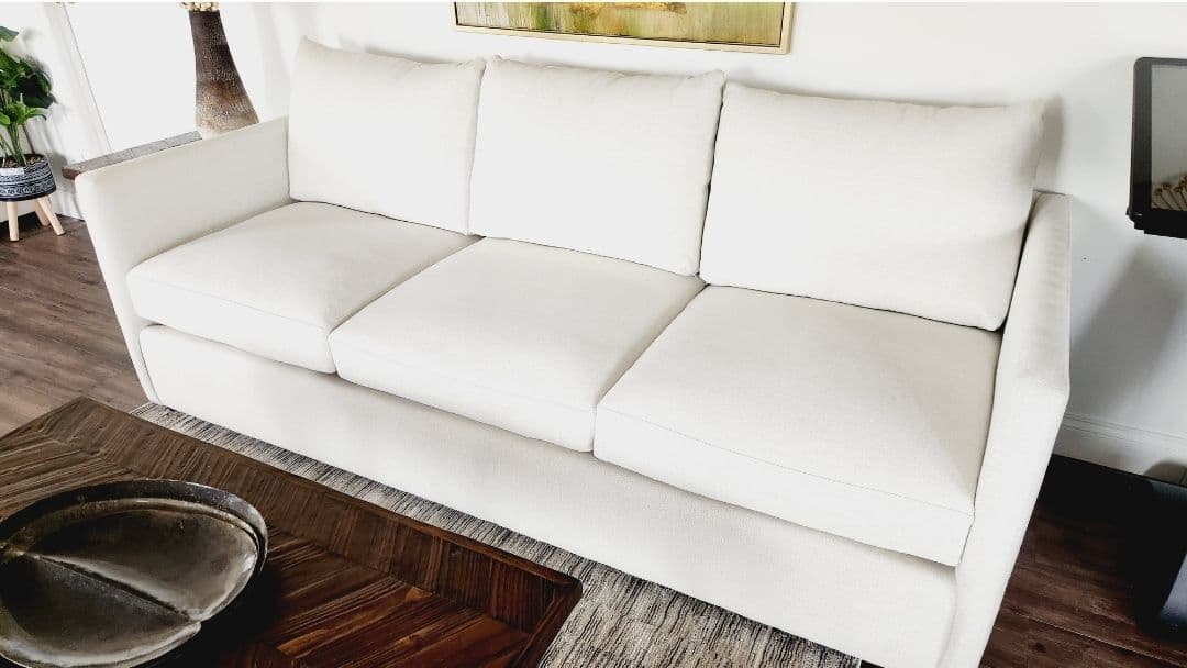 BASSETT FURNITURE CUSTOM MADE 93" BECKHAM SOFA - Thumbnail 4
