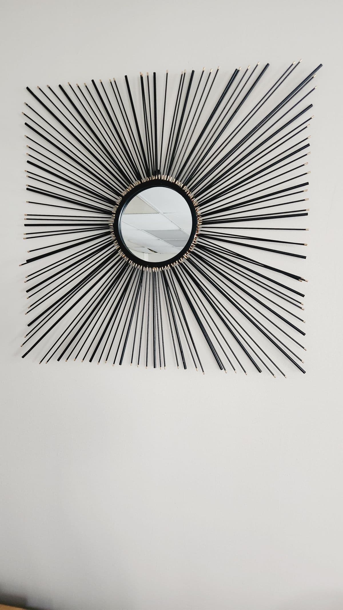 SET OF 2 DECORATIVE WALL MIRRORS - Thumbnail 3