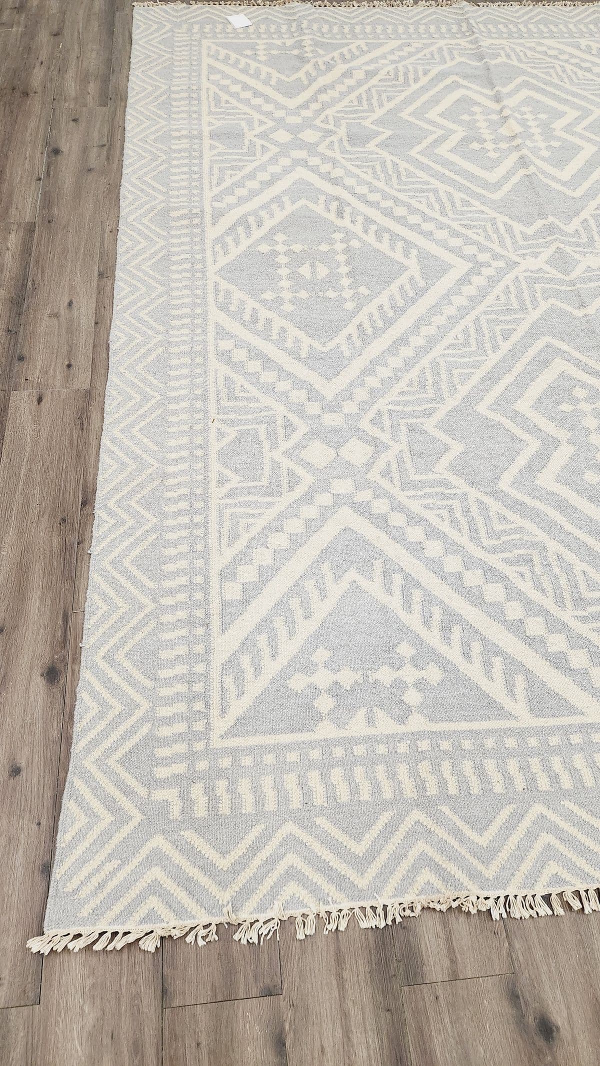 8x10 Jaipur Living Batik BAT04 Yao Gray Hand Loomed Wool Rug - Thumbnail 3