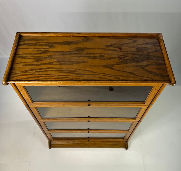 Antique Gunn Furniture Co. Attributed 4-Stack Oak Barrister Bookcase - Thumbnail 10