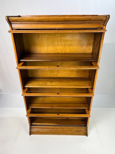 Antique Gunn Furniture Co. Attributed 4-Stack Oak Barrister Bookcase - Thumbnail 11