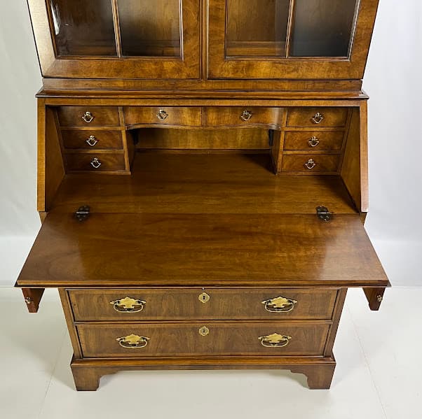 Vintage White Fine Furniture Chippendale Style Secretary Desk - Thumbnail 7